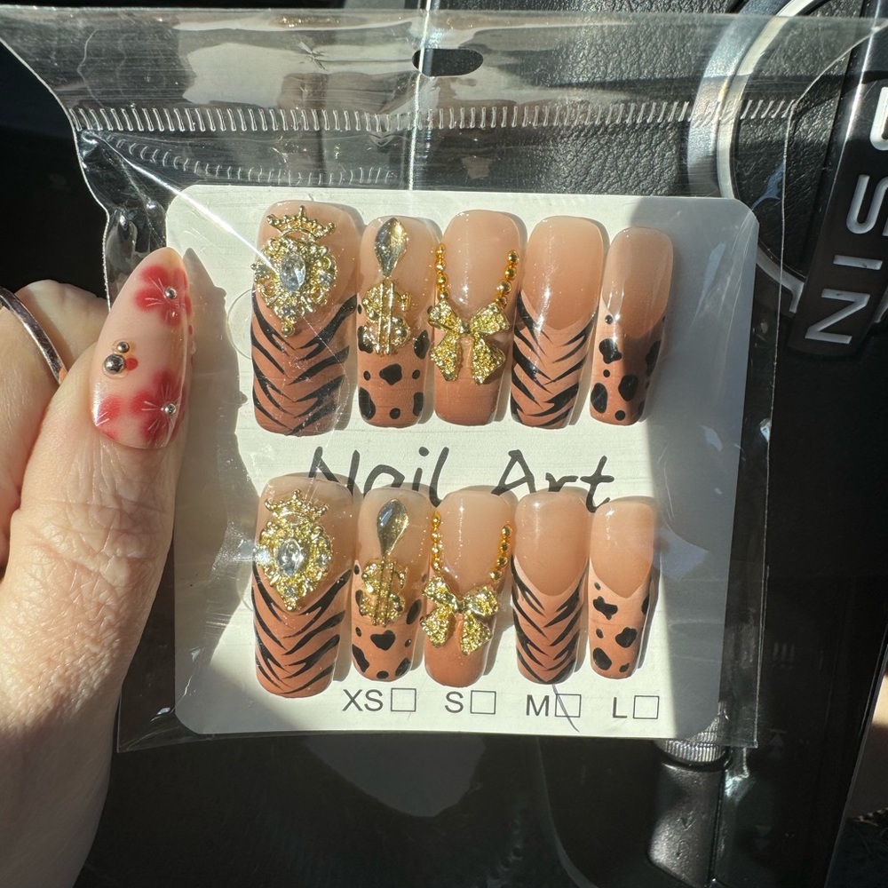 Leopard and Gold Nail Art Set
